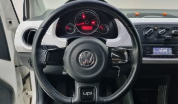 
									Volkswagen Up White 2015 con 81000Km lleno								